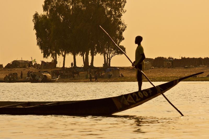 Junger Fischer in Mopti